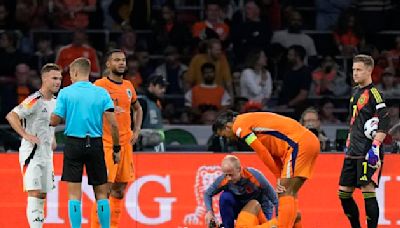 Nathan Ake carried off as Netherlands and Germany draw in Amsterdam