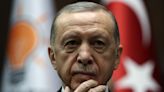 Recep Tayyip Erdogan suspendió su campaña y crecen los rumores sobre su estado de salud