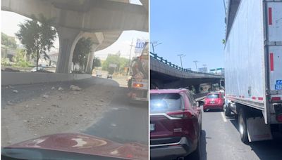 Caos vial en carretera México-Querétaro por caída de arena sobre carriles laterales