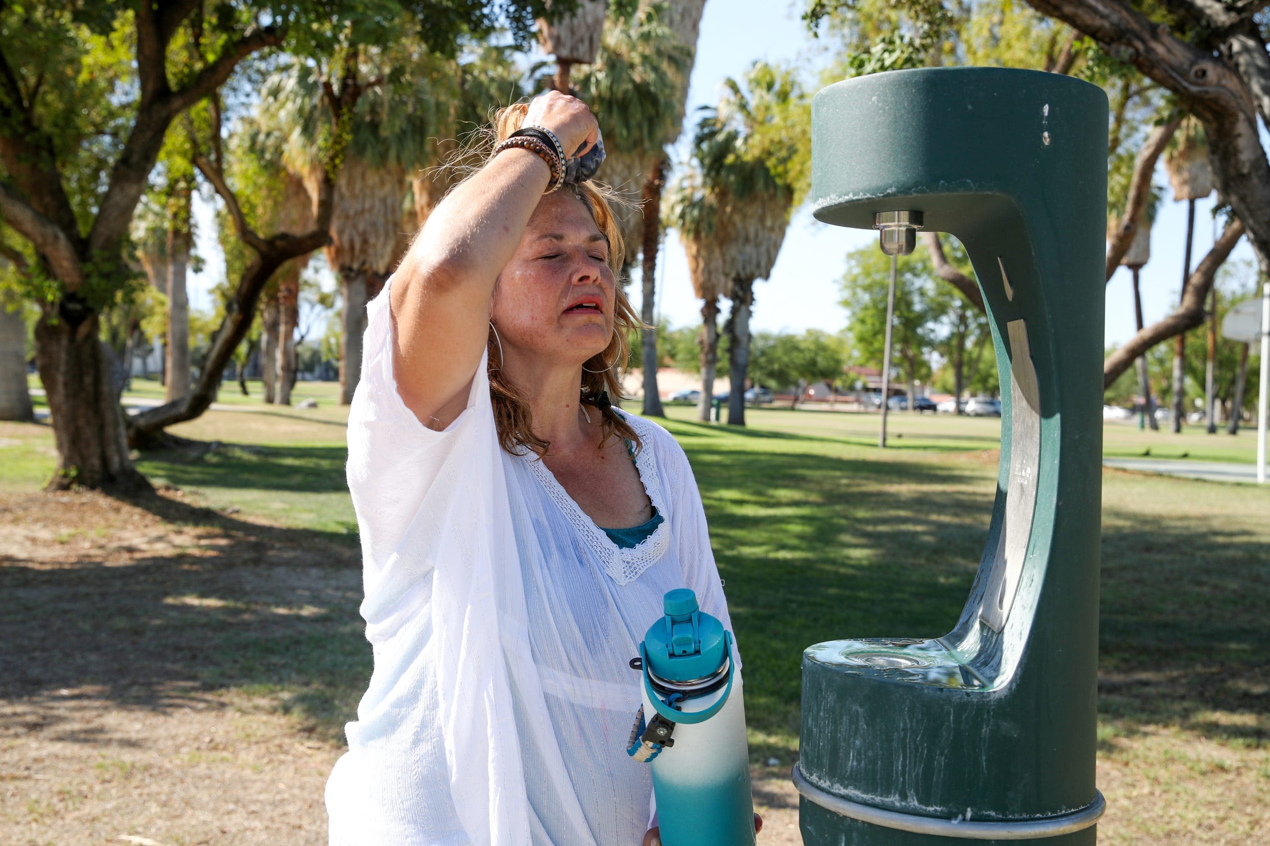 California swelters in record-breaking temperatures as heat wave continues