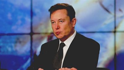 Amid Massive Layoffs, Elon Musk Asks Tesla Shareholders To Approve Billion-Dollar Pay Package
