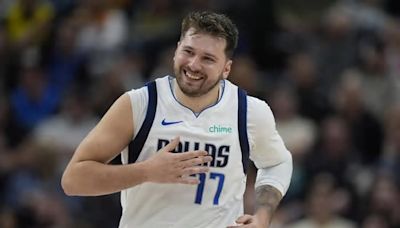 Locura Doncic: ¡promedia un triple-doble de 32,1 puntos, 10 rebotes y 10,5 asistenciasen marzo!