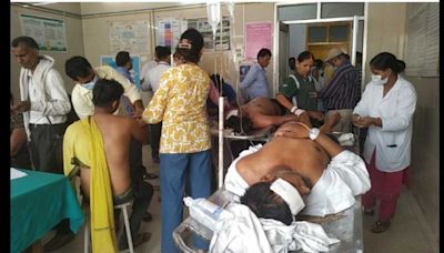 Suspected heatstroke deaths: 11 on poll duty in Mirzapur, Sonbhadra die
