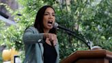 Fabricated video shows AOC suggesting Elon Musk send probe to the sun at night | Fact check