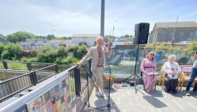 Graham Norton unveils memorial in his native Bandon to those who died in the Covid-19 pandemic