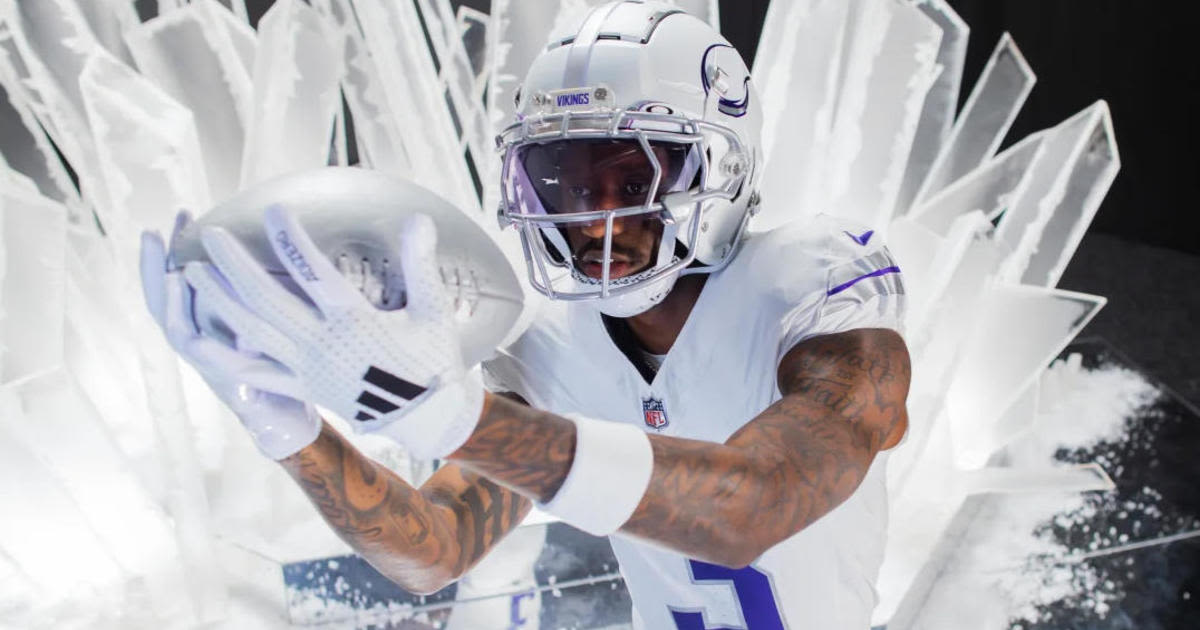 Minnesota Vikings reveal white "Winter Warrior" uniforms with new helmet