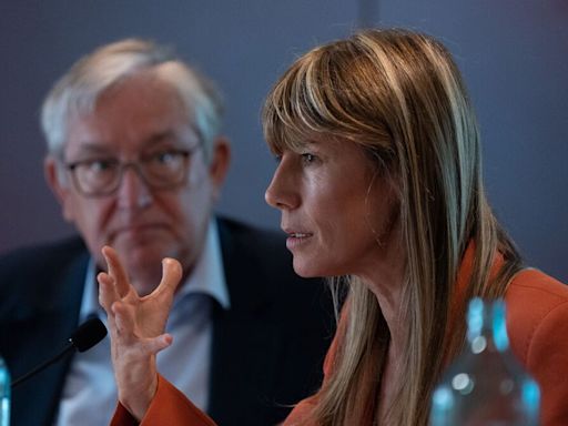 Hazte Oír también se querella contra Begoña Gómez