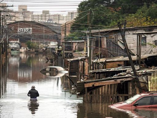 Acnur amplia su ayuda a inmigrantes latinoamericanos afectados por las inundaciones en Brasil