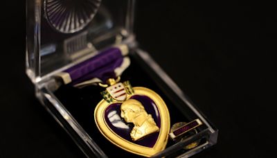 Ahead of Memorial Day, Illinois treasurer seeks to return a dozen unclaimed Purple Heart medals