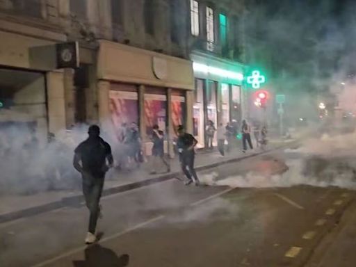 Resaca electoral en Francia: una veintena de detenidos y un Policía herido en varias manifestaciones