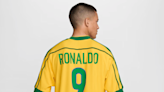 Nike relança camisa de Ronaldo da seleção brasileira de 1998 por R$ 899