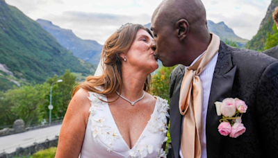 Así fue la boda de la princesa Martha Luisa de Noruega con el chamán Durek (FOTOS)