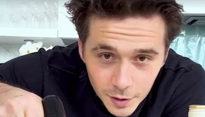 Brooklyn Beckham shows off s'more toasting skills
