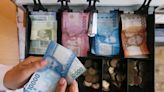 Monedas y bolsas latinoamericanas cierran al alza por menor aversión al riesgo