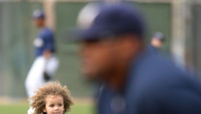 Prince Fielder's oldest son, now 19, just signed with the Milwaukee Brewers organization