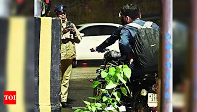 Traffic police play ‘Tom & Jerry’ with wrong-way drivers | Hyderabad News - Times of India