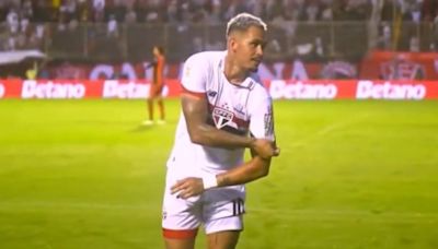 São Paulo: Luciano comemora gol pedindo doações para o RS