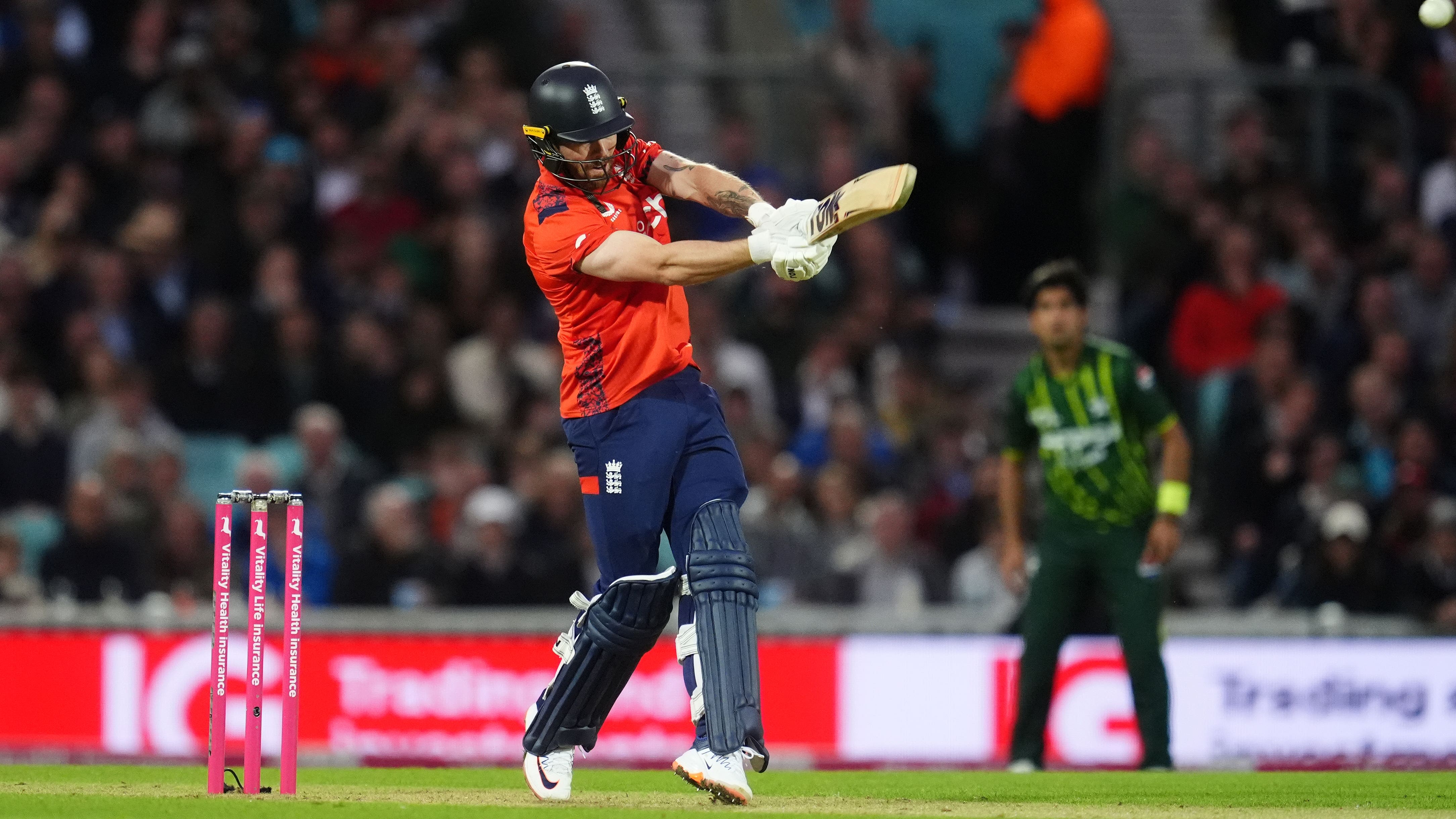 Phil Salt stars with the bat as England wrap up T20 series win over Pakistan