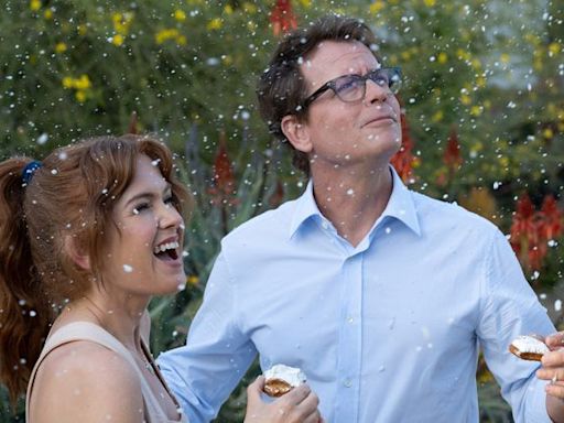 “The Present” Trailer: Isla Fisher and Greg Kinnear Star in a Time-Traveling Parent Trap (Exclusive)