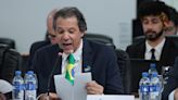 Haddad critica expansão fiscal e diz que Lula cortará gastos se necessário Por Reuters