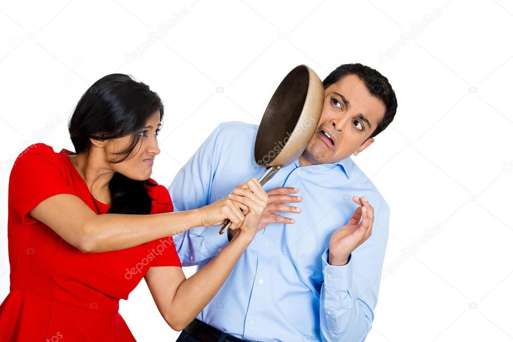 depositphotos_41076991-Woman-hitting-man-with-pan.jpg