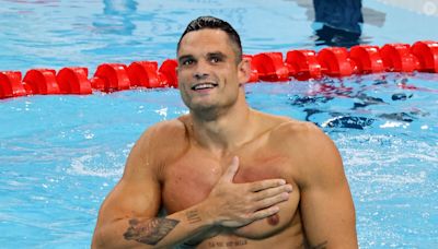 Florent Manaudou rentré chez lui à Antibes, il craque après les JO de Paris : "Je suis très émotif parce que c'est la fin"