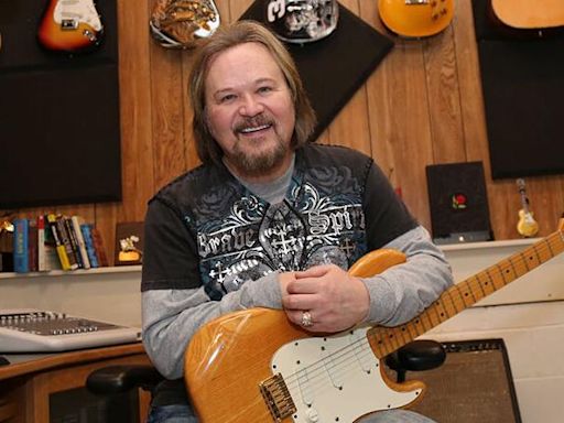 Travis Tritt at 60: Happy, healthy and scaling back touring