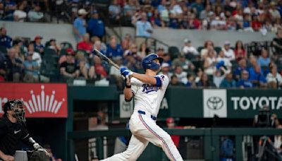 World Series MVP Corey Seager hits 8th homer in 8-game span for Texas Rangers