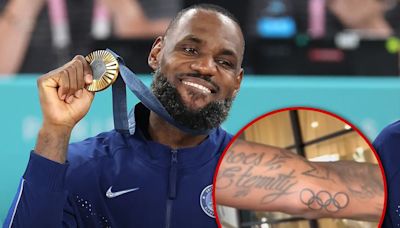 Ouro em Paris, LeBron James tatua os anéis olímpicos no braço