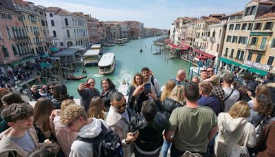 Venice entry fee tickets go on sale. Here’s how they work