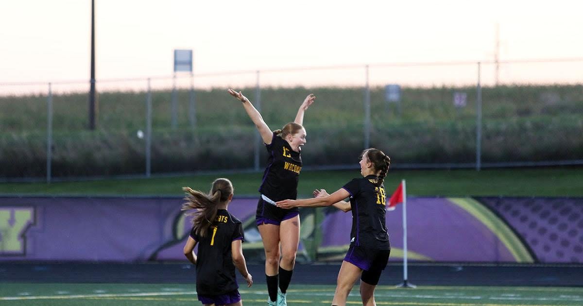 Waconia ties New Prague 1-1