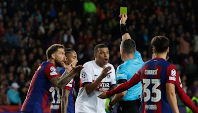 Barcelona vs PSG LIVE: Champions League score and updates as Vitinha equalises after Araujo red card