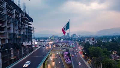 ¿Continua la contingencia y el Doble Hoy No Circula? Estos autos no circulan el 17 de mayo