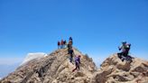 Hakkari's Cilo Mountains see record ascent on Reşko peak