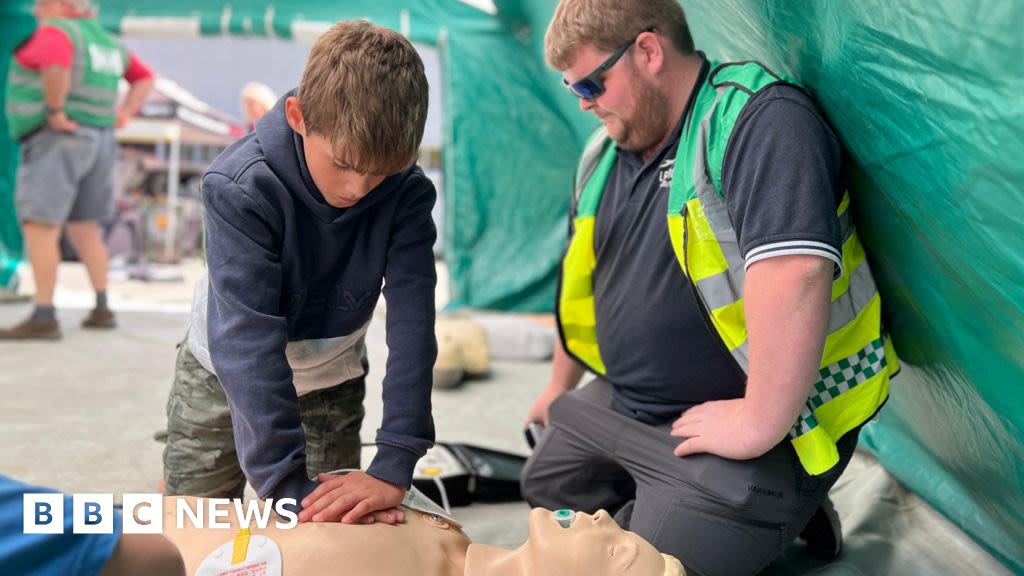 People learn life-saving skills in Jersey