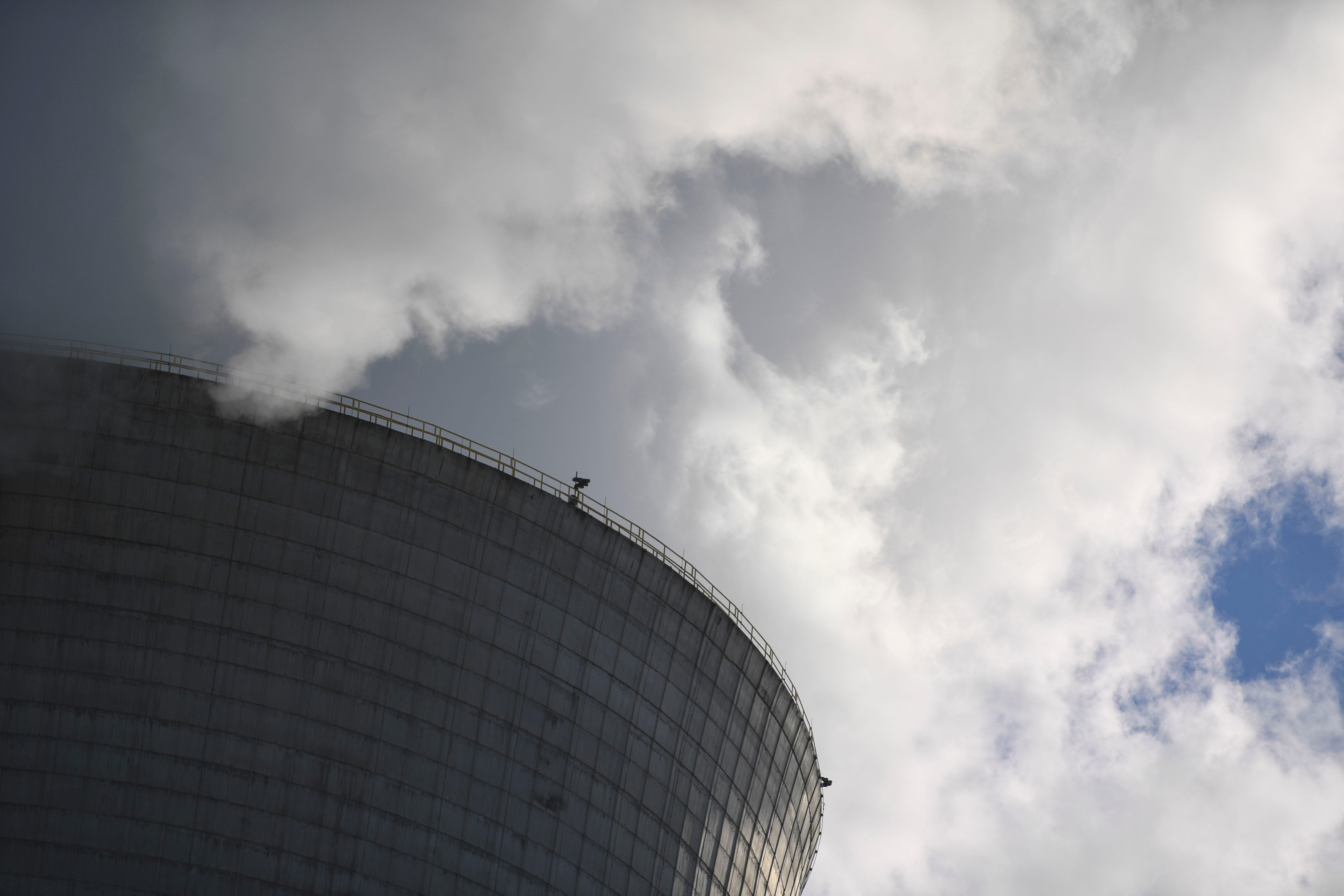 Georgia governor, utility officials celebrate completion of expansion project at Plant Vogtle