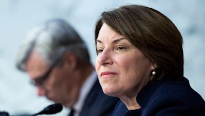 Klobuchar pushes for stronger protections against revenge porn and sextortion