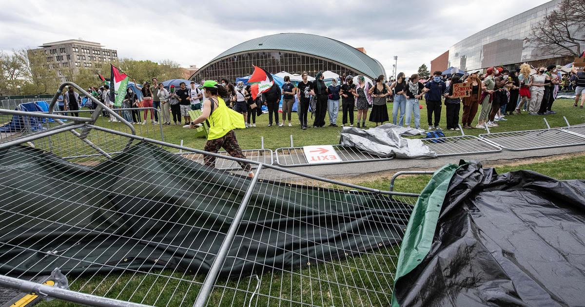 Pro-Palestinian protesters rush back into MIT encampment, block traffic on Mass. Ave.