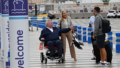 Eamonn Holmes lands in Barcelona for holiday with new girlfriend