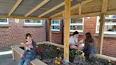Worcester school unveils new outdoor reading space