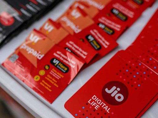 Jio leads tariff hike, raises plan rates by 12-25% from 3 July; rivals likely to follow | Mint