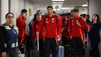 Donald Trump, amago de incendio e incumplimientos: la Roja presenta una queja a la Conmebol por el accidentado arribo a Nueva York - La Tercera