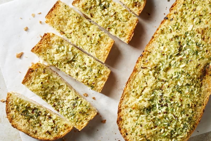 My 1-Ingredient Upgrade for the Best Garlic Bread of Your Life