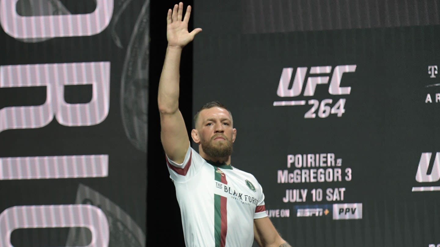 Conor McGregor Insinuates Anger Toward UFC, Dana White in Now-Deleted Post