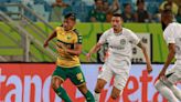 Tadeu brilha e Goiás elimina Cuiabá da Copa do Brasil nas penalidades