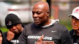 Bruce Smith named ‘Legend of the Game’ for Bills vs. Chiefs