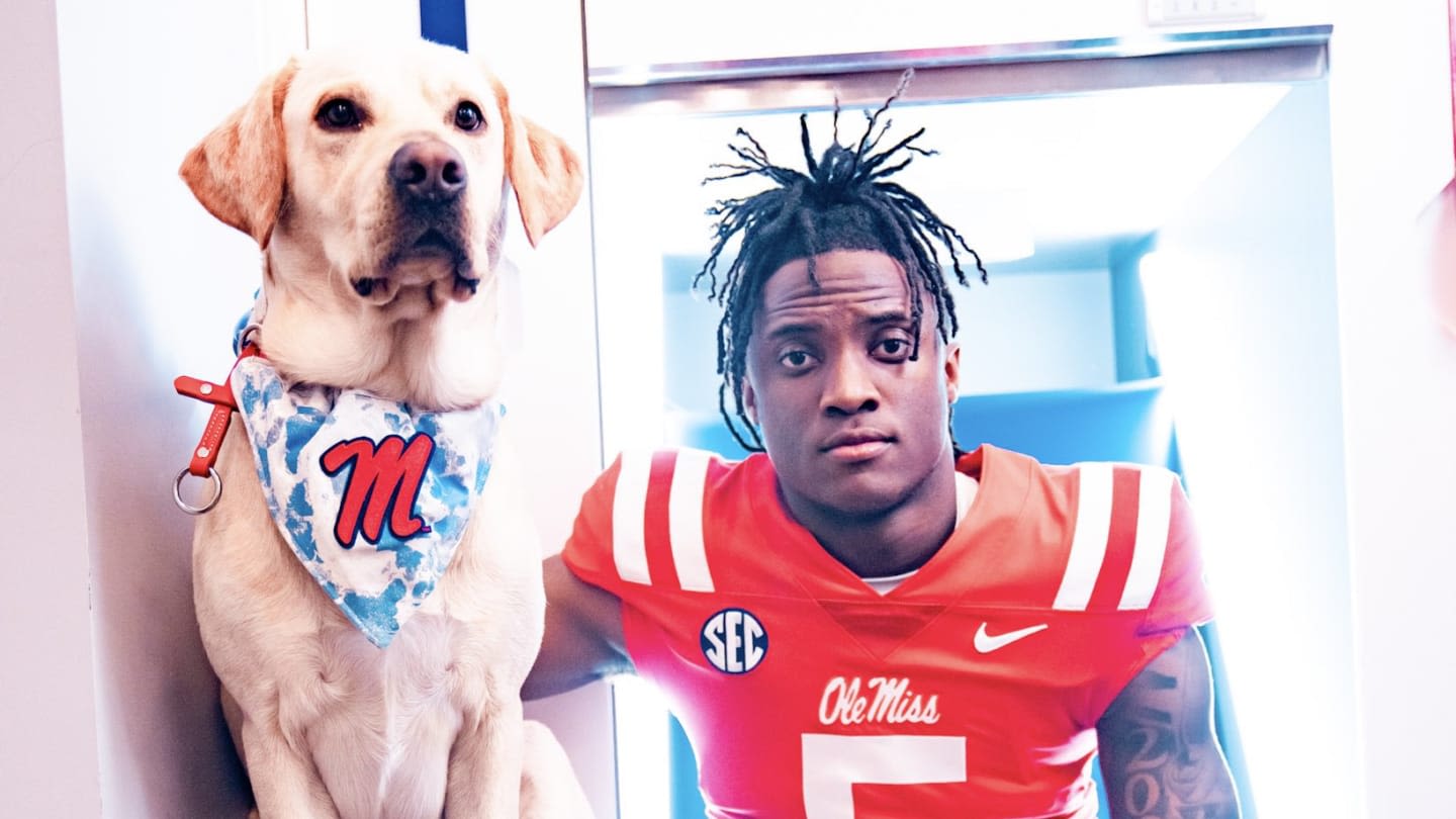 Four-Star RB Akylin Dear Decommits From Ole Miss