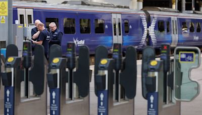 Horror as Glasgow train bust-up leaves passenger with broken shoulder and elbow