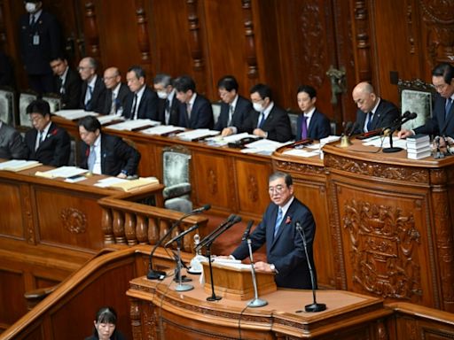 Japan PM calls snap election to 'create a new Japan'