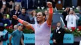 Nadal vence al tiempo para meterse en octavos de Madrid